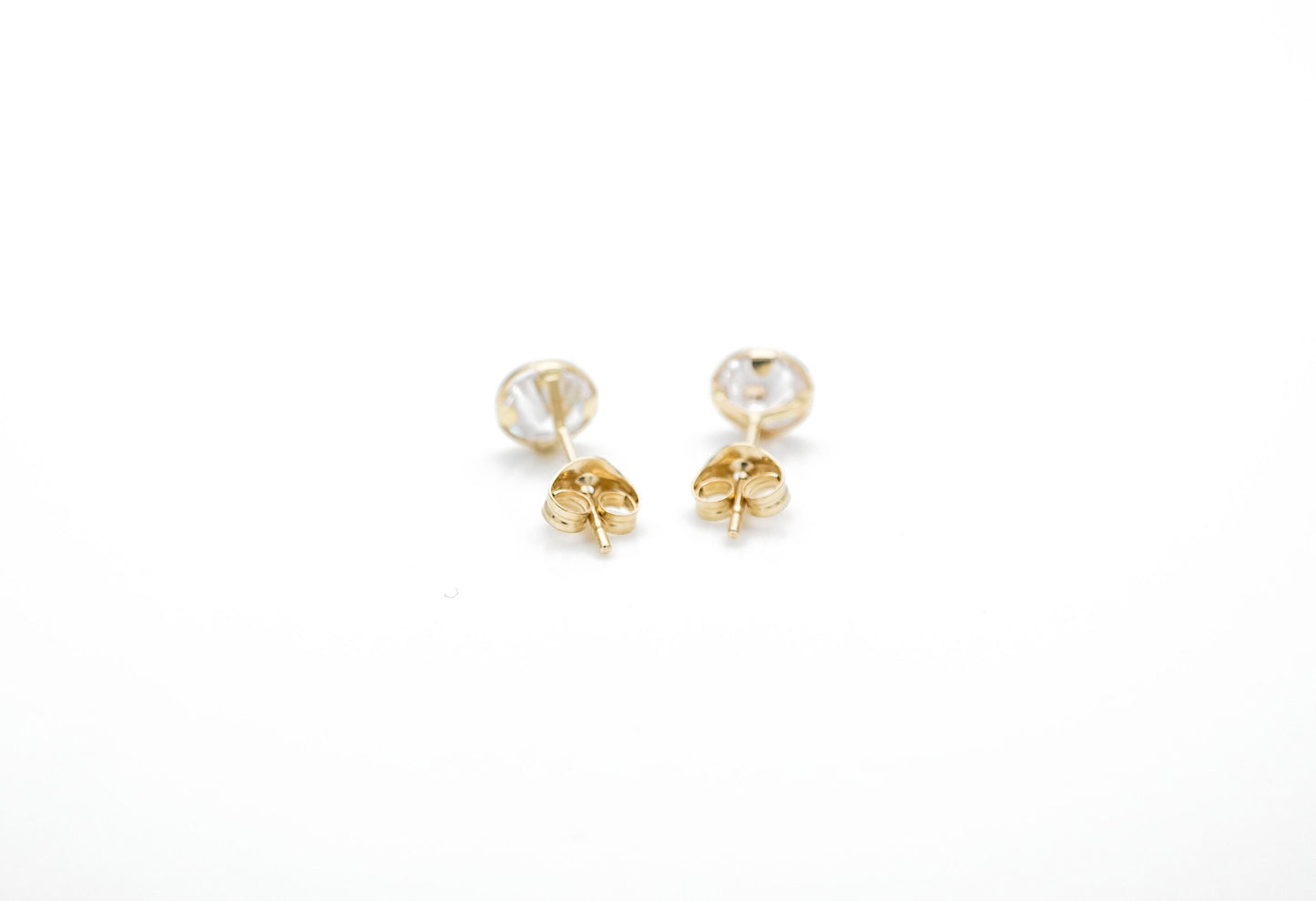 0.06-2.56 ct. T.W. Created Diamond Round Bezel Studs Earrings 14K Real Yellow/White Gold