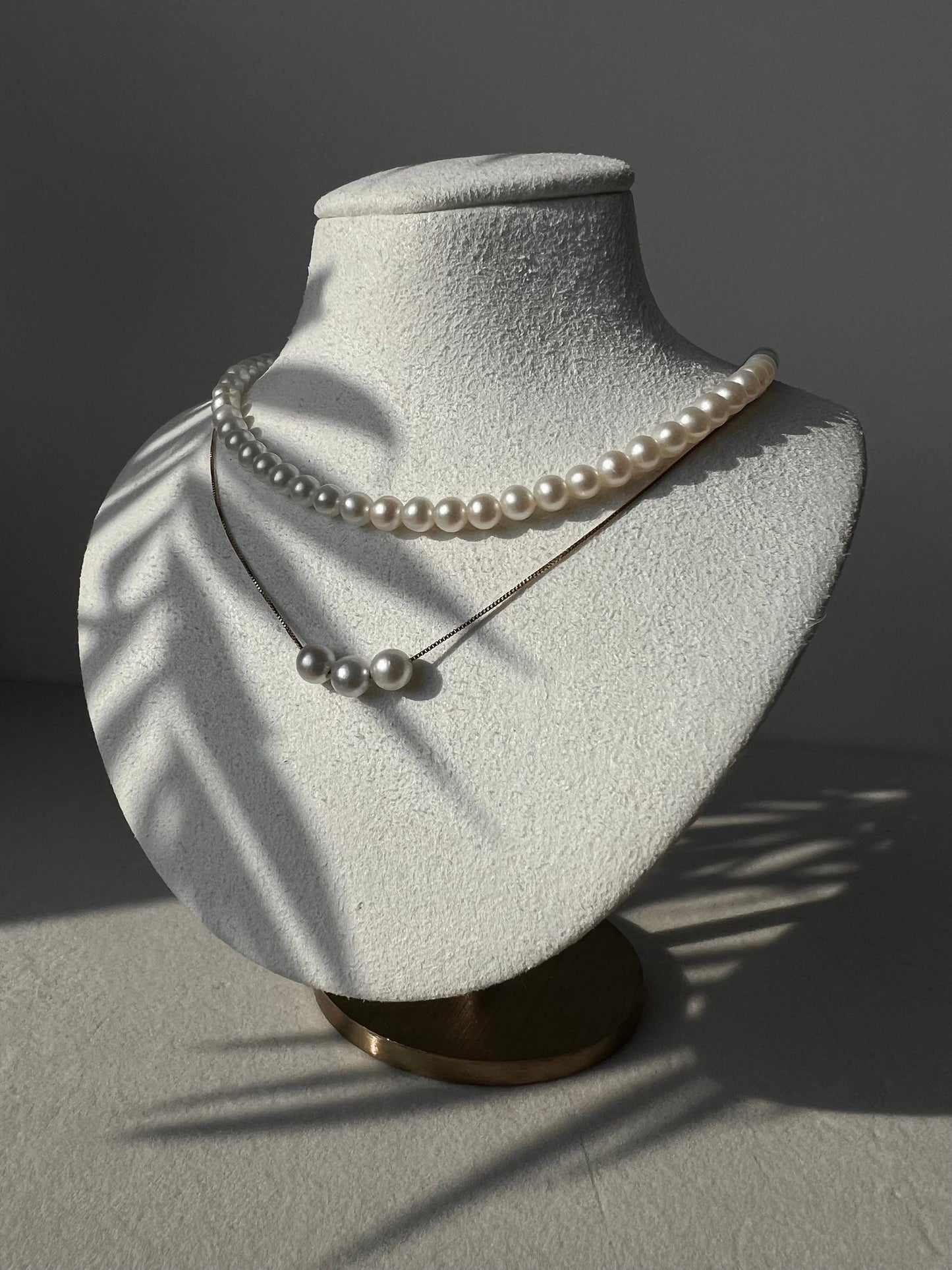 Natural 3 Pearl beaded Necklace Round shape with 14k gold chain 14K Yellow/White Gold clasp and Beads (optional) , Women chain