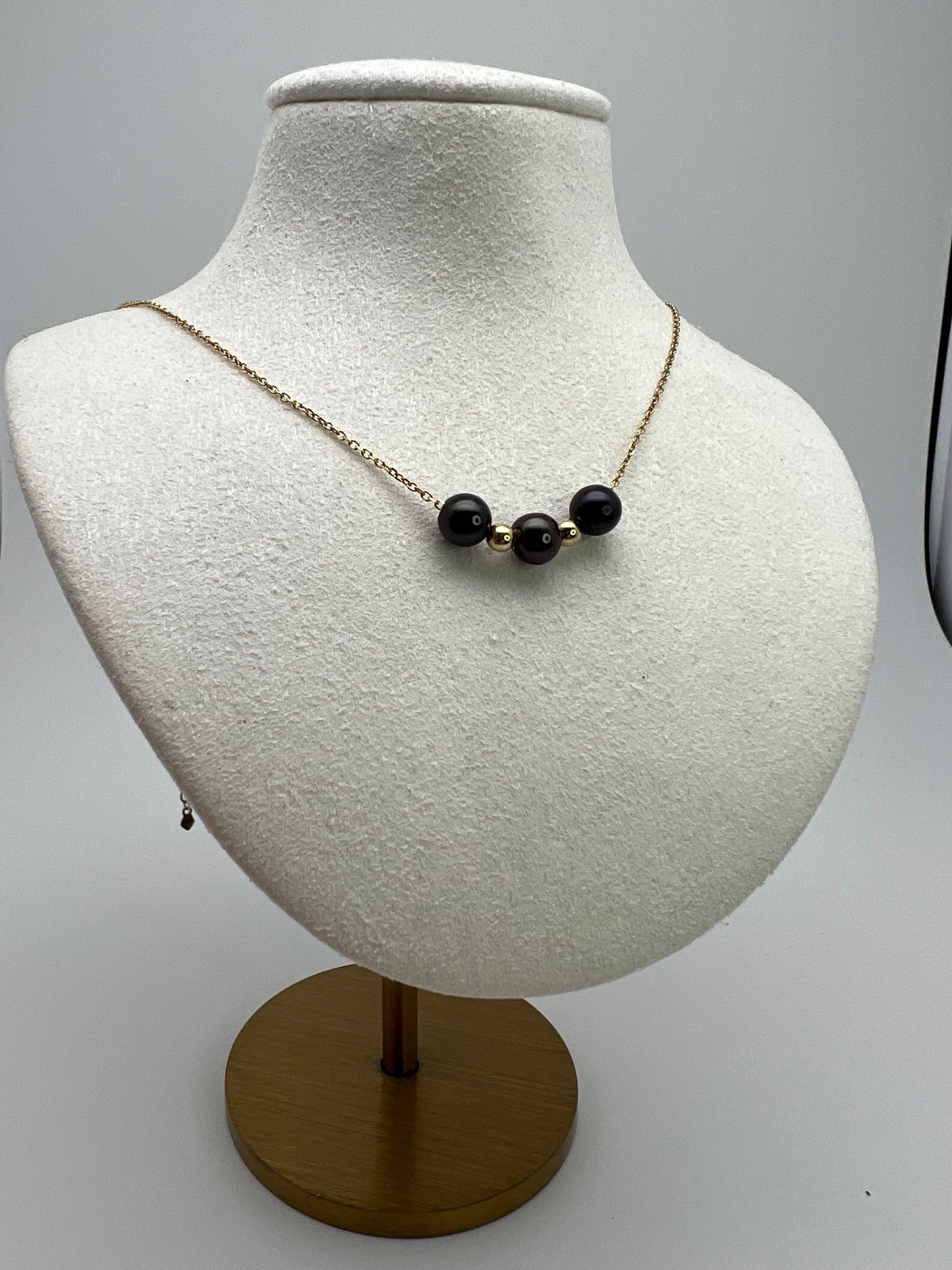 Natural 3 Pearl beaded Necklace Round shape with 14k gold chain 14K Yellow/White Gold clasp and Beads (optional) , Women chain